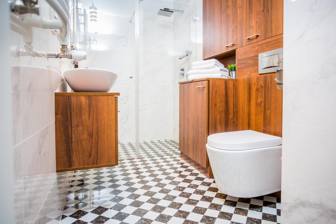 Resinest Apartamenty Kaczorowskiego 7 Białystok Dış mekan fotoğraf